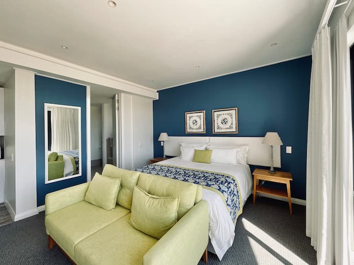 St Francis Links Suite 2 on the 18th Serviced apartments for Rent