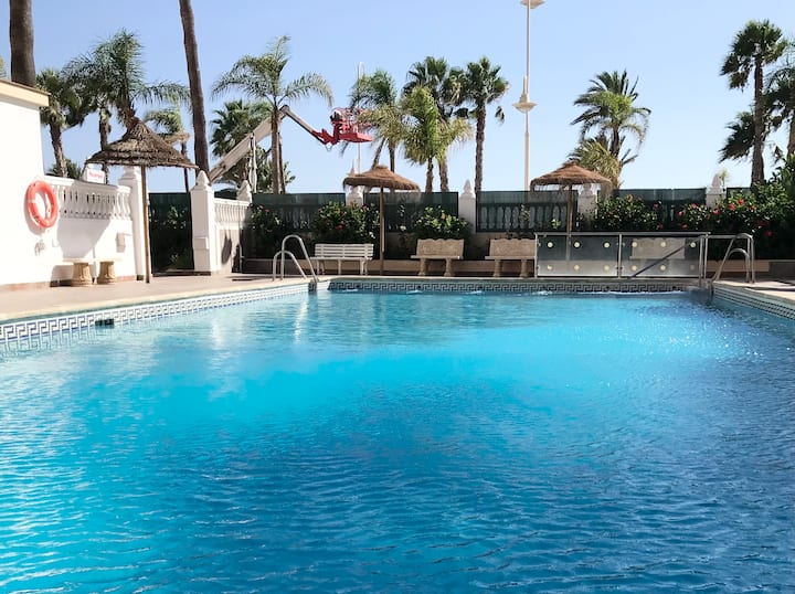 Acogedor Apartamento En Playa San Cristóbal - Almuñécar