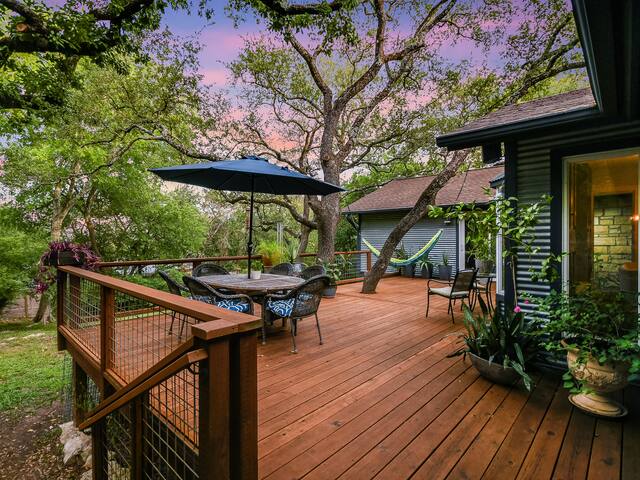 Home in Austin – Westlake Hills Retreat gallery image 2