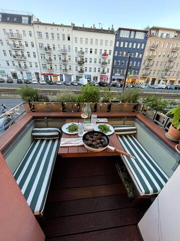 Schöne Altbauwohnung im P-Berg gallery image 5