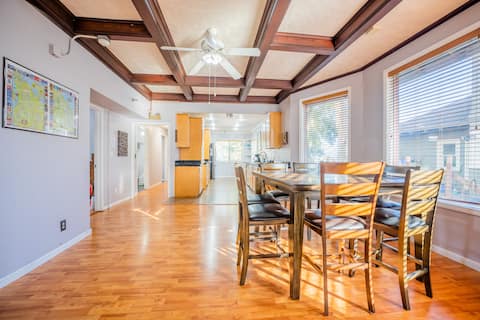 BEAUTIFUL DOWNTOWN TACOMA HOME