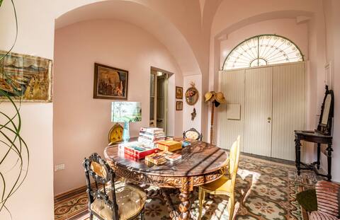 Palazzo with jacuzzi in the south of Puglia