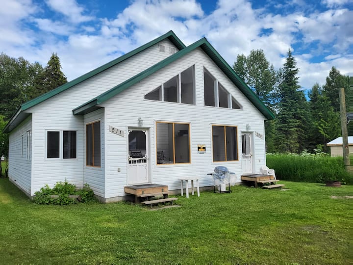 Nakusp Vacation Rentals & Homes British Columbia, Canada Airbnb