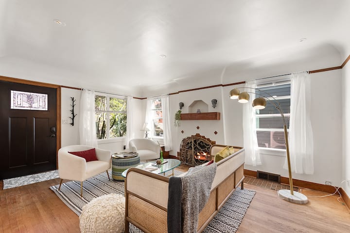 ❤Spacious Brick Charmer ❤ 3b2b/office, Garden, Prk - Seattle