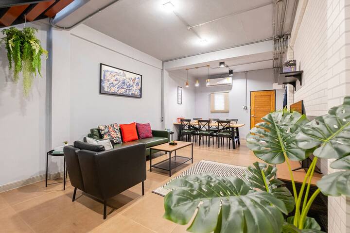 New City Center House 2 min walk to BTS Ratchatewi gallery image 4