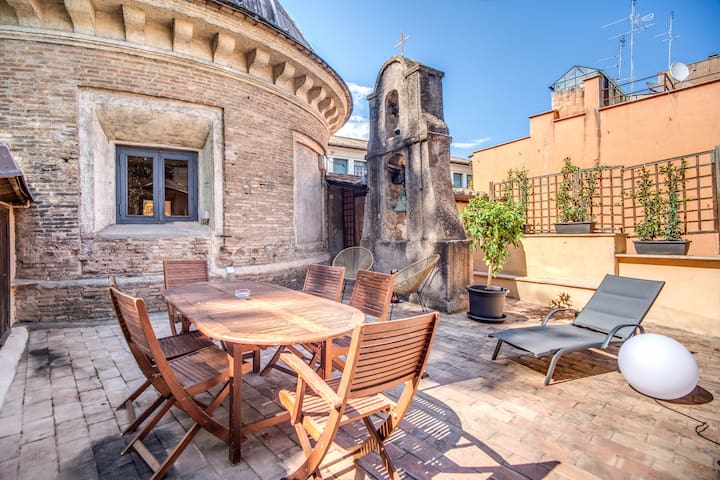 Sant’eligio Top floor with exclusive terrace