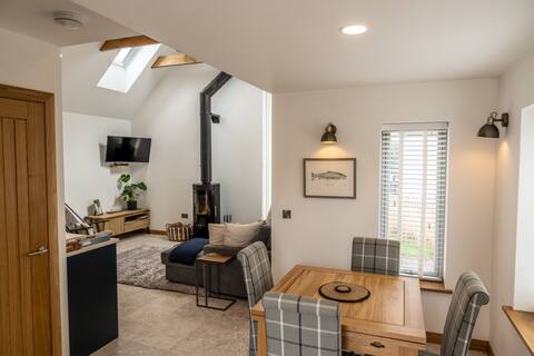 Nanas Cottage - Brand new luxury 1 bedroom Cottage