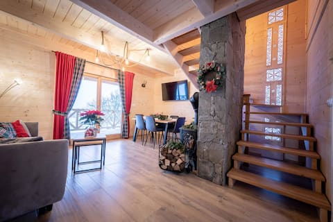 Successful Airbnb property: Cottage at Rusnok's in the Mountains in Gmina Szaflary