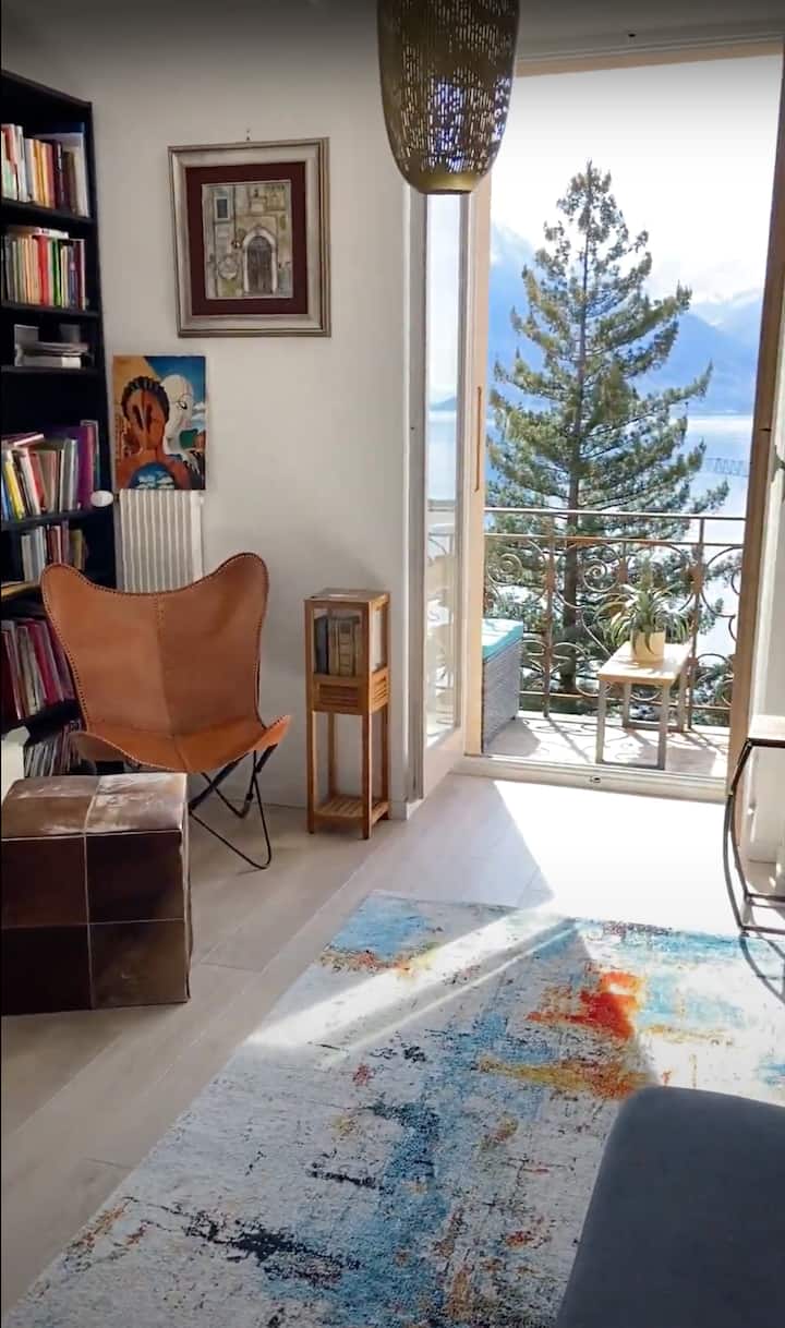 Stunning Lakefront Loft With Alps & Castle View - Montreux