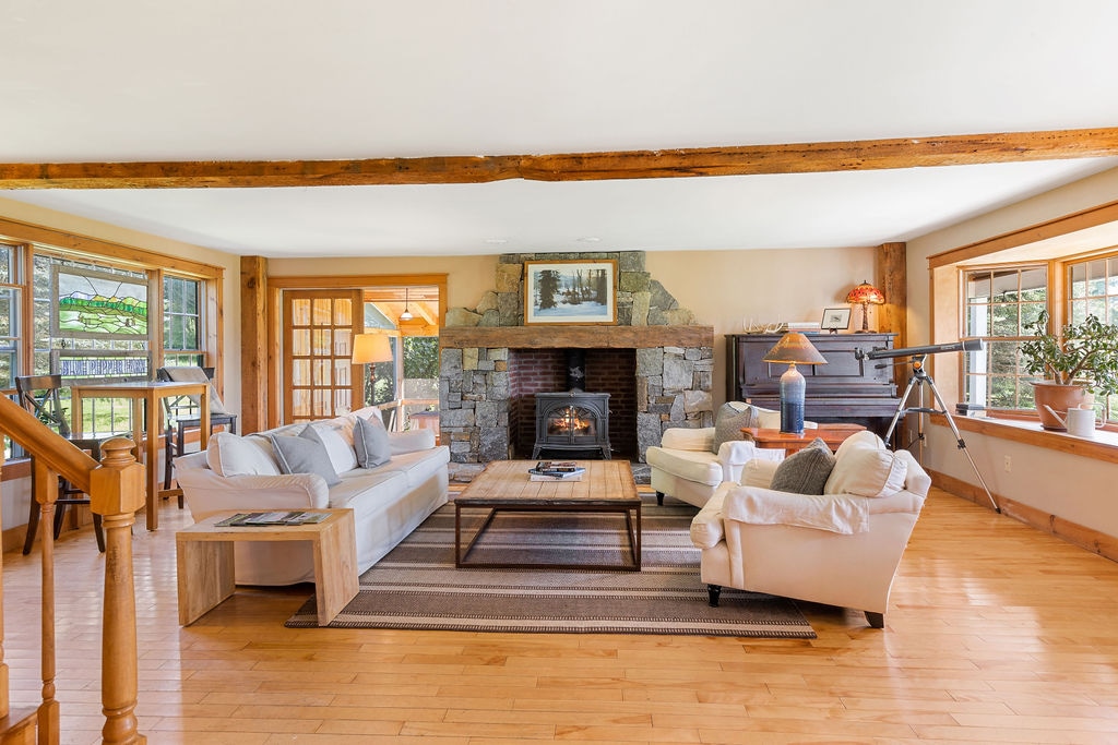 Top Airbnb: Blue Pepper Farm in Jay, New York in Adirondacks