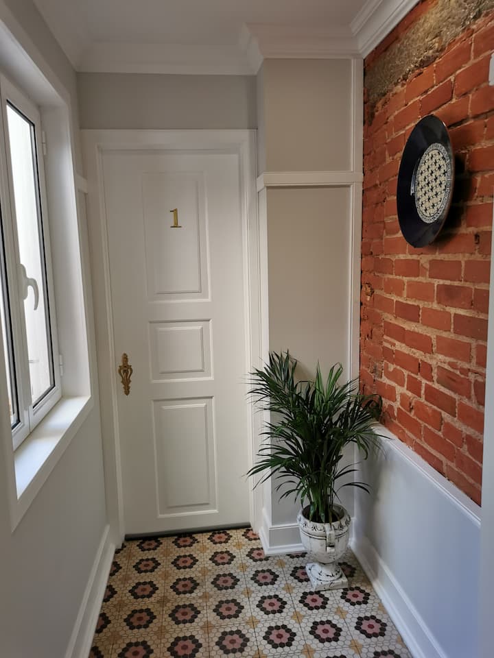 Airbnb in Redondo Beach: Coastal Stays Worth Booking