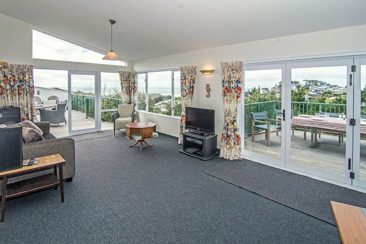 Castlepoint - Private Family Beach Home - Castlepoint