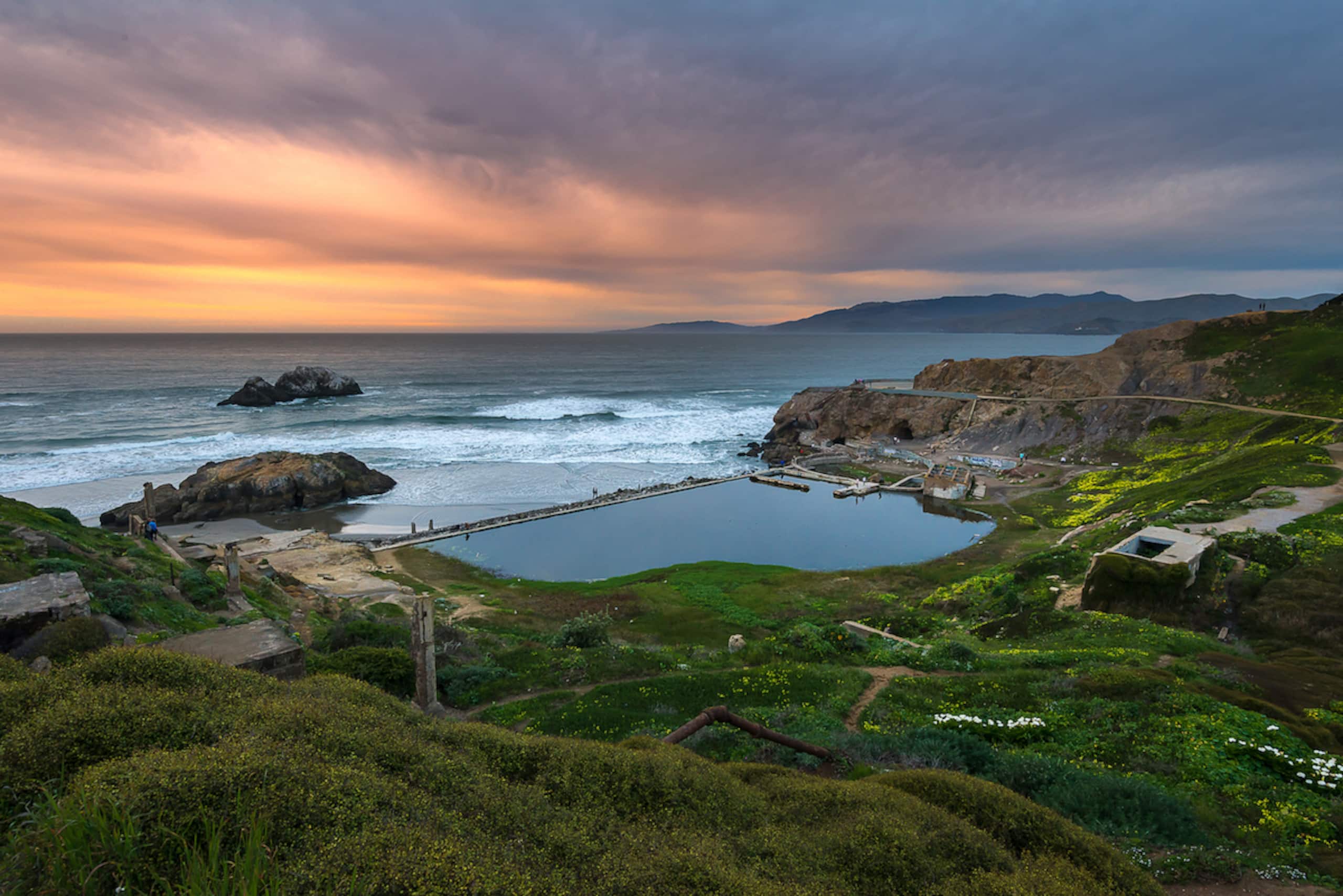 Home in San Francisco · ★4.97 · 5 bedrooms · 8 beds · 2 baths - Image 68