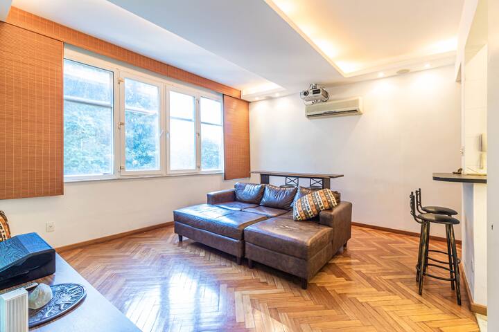 Ipanema | Apartamento enorme com cozinha dupla