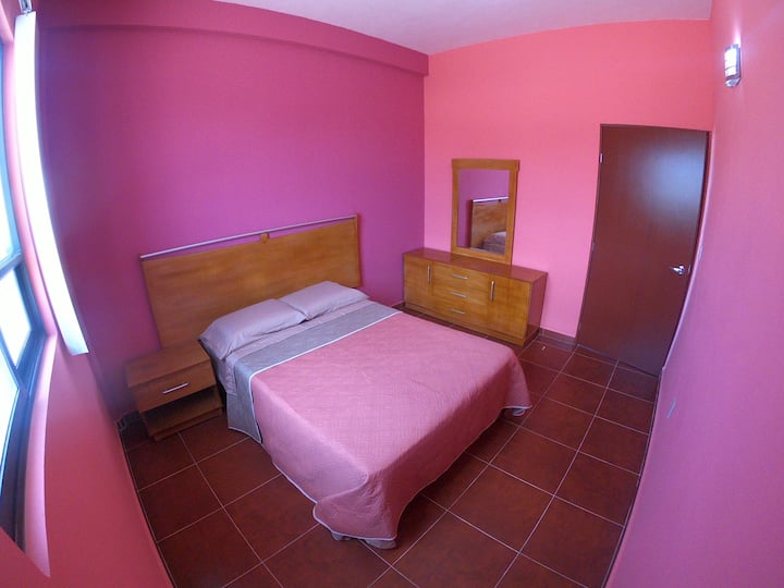 Საძინებელი 1 ორადგილიანი საწოლით