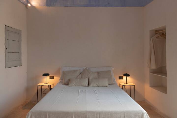 3 bedroom palazzo with roof terrace & plunge pool gallery image 3