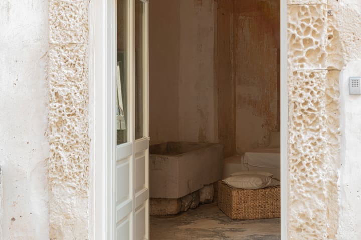 3 Bedroom Palazzo With Roof Terrace & Plunge Pool - Galatina