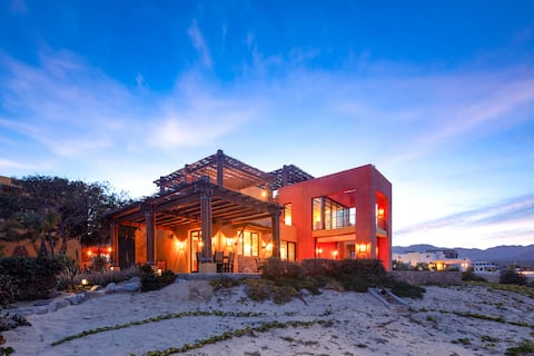 Casa Duna - Beachfront Compound with Housekeeping