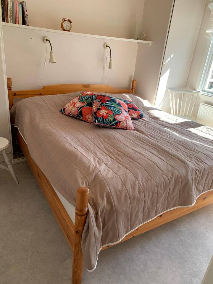 غرفة النوم 1