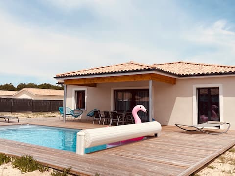 L'Océane Villa 8 people. POOL, AIR CONDITIONING, WIFI, ocean