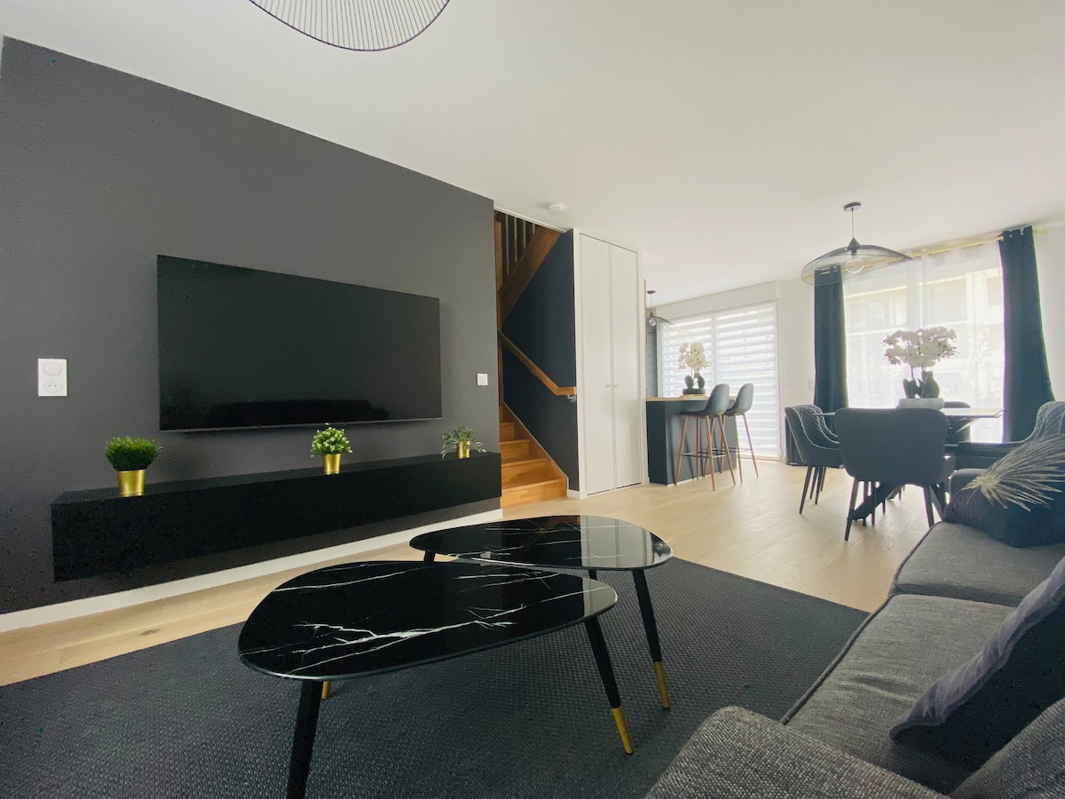 Beliebte Airbnb-Anzeige: Charming 4 rooms House -near RER- Disneyland Paris in Chessy