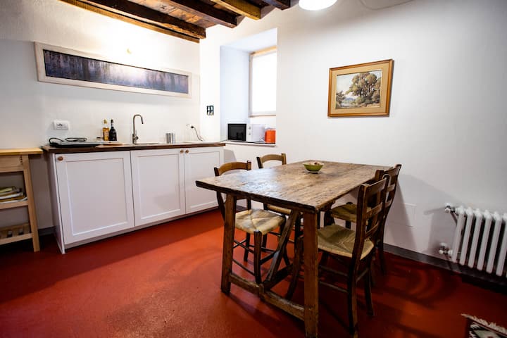 La Corte. Antico Appartamento Con Forno E Camino - Lake Como