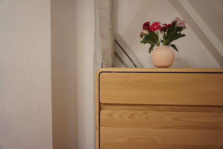 ตู้ลิ้นชักในห้องนอน