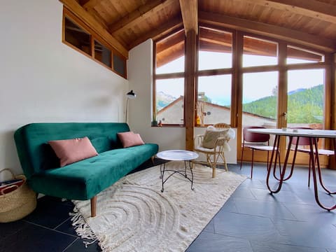 The Green Hut - Close to the ski lifts