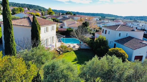 New: Charming villa in the Gard, private pool