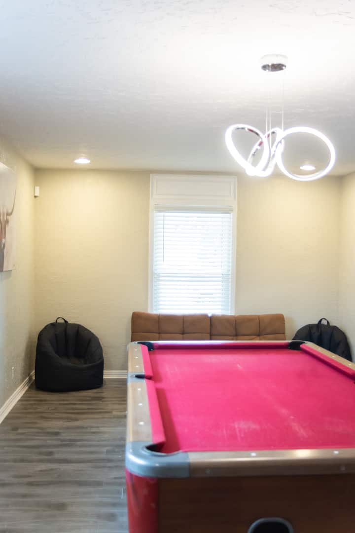 Hideaway On Speedway - Side A! - Wichita Falls, TX