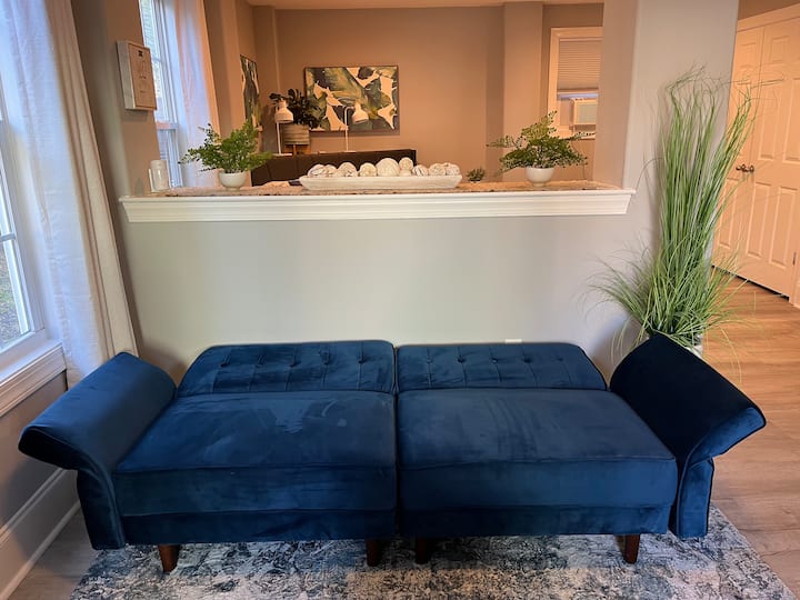 Ocean Breeze Hideaway - Private, Romantic Suite - Carolina Beach, NC