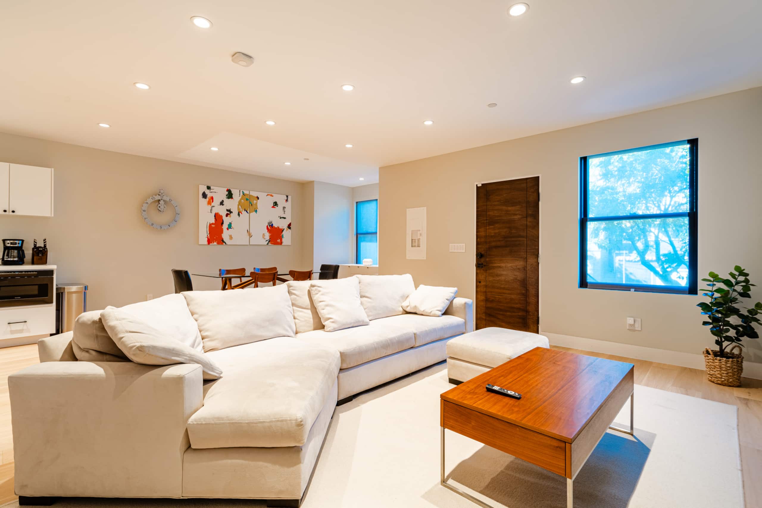 Home in San Francisco · ★4.97 · 2 bedrooms · 2 beds · 1 bath - Image 2