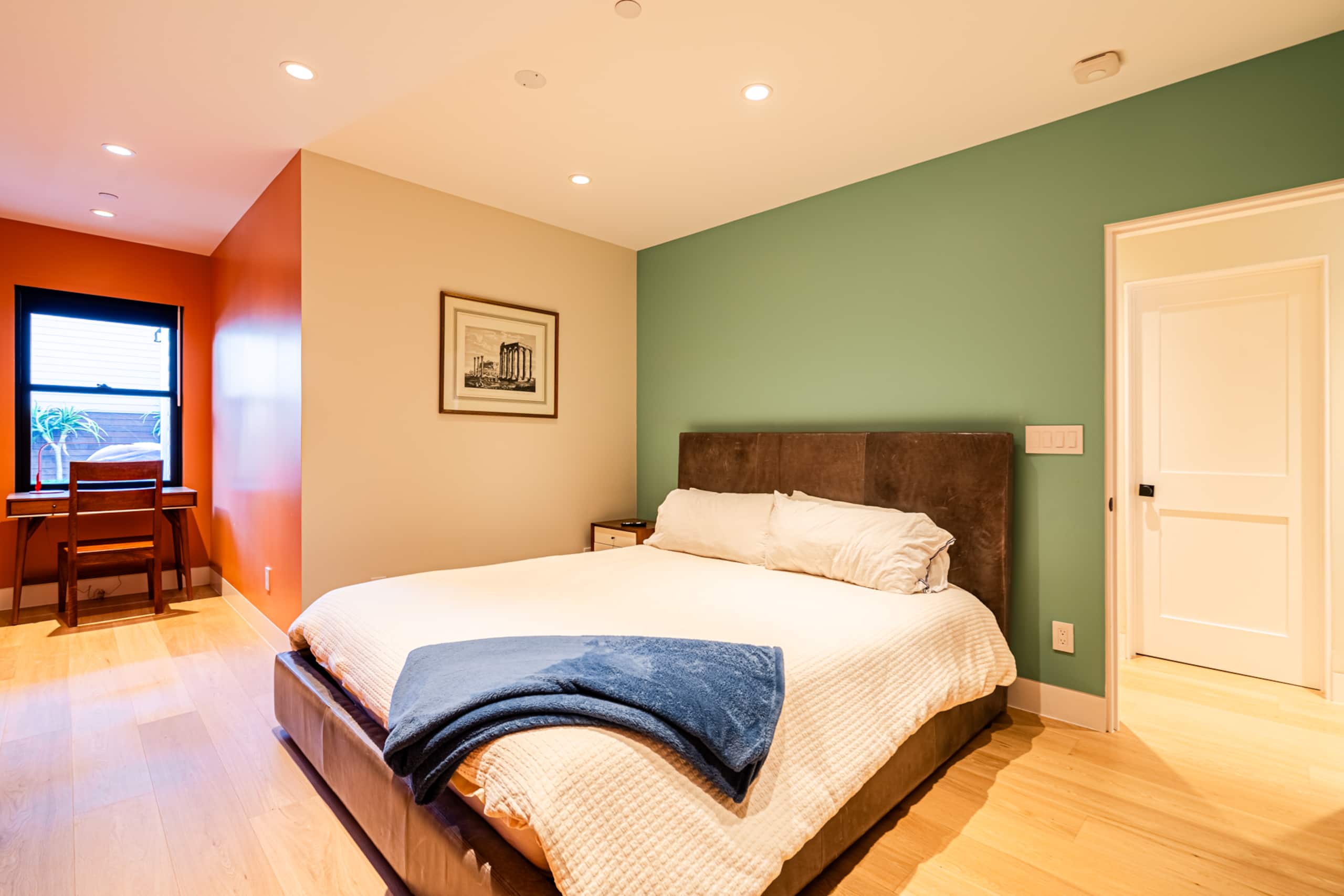 Home in San Francisco · ★4.97 · 2 bedrooms · 2 beds · 1 bath - Image 13