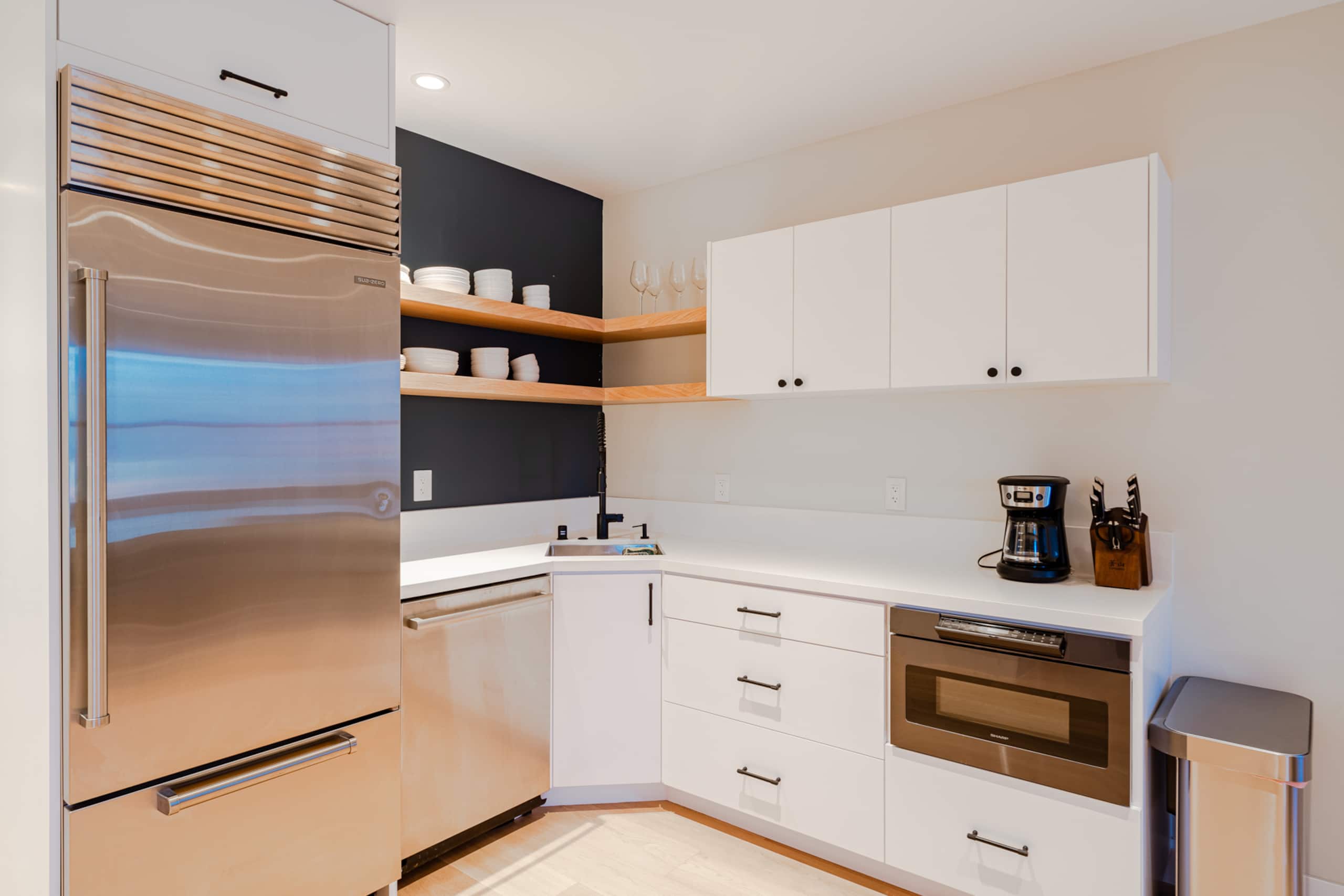 Home in San Francisco · ★4.97 · 2 bedrooms · 2 beds · 1 bath - Image 5