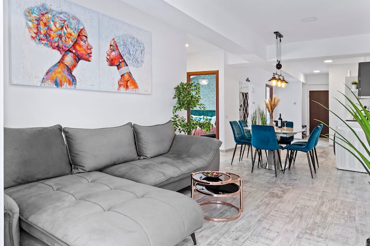 Hi-lux Parliament 3br Apartment - Free Parking - Boekarest