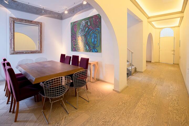 Heart of Condesa | Beautiful house with terraces gallery image 4