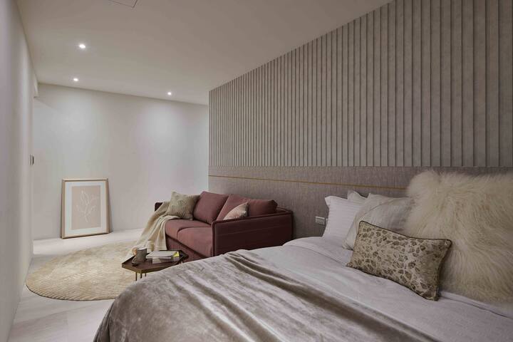 T5時尚優雅8-10人房/電梯/三房三衛/誠品/中山站/台北車站10分鐘 gallery image 5