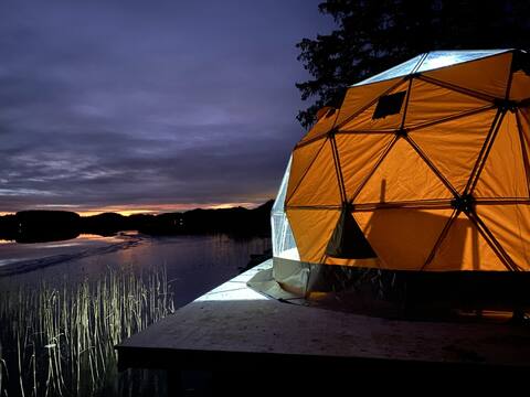 Unique accommodation close to nature at Hammervatnet