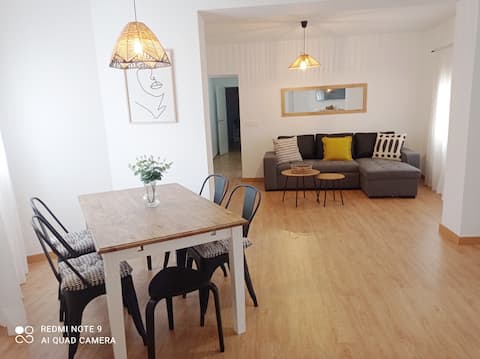 Top Airbnb: Apartment 5 minutes from the Alhambra in Granada