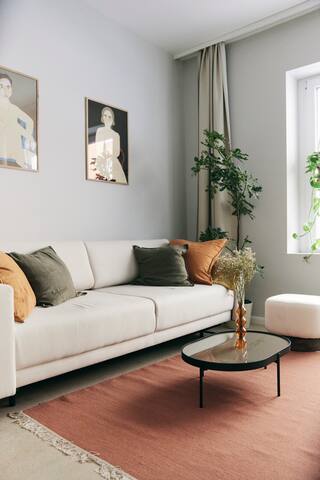 Two Design Apartments for Groups – City Center gallery image 3