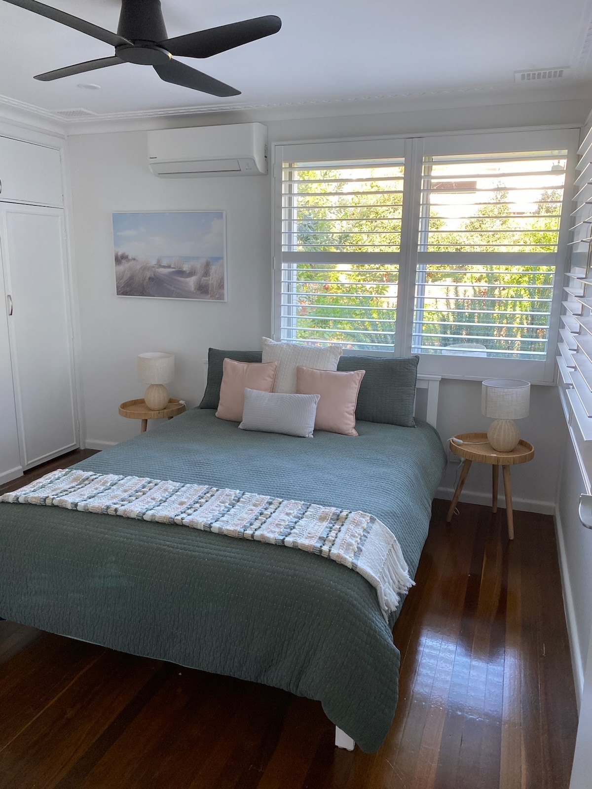 Dhoma kryesore e gjumit - Mbretëresha