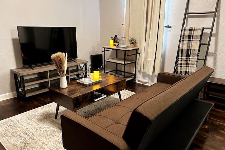Pusadee's Garden managed Airbnb listing 1