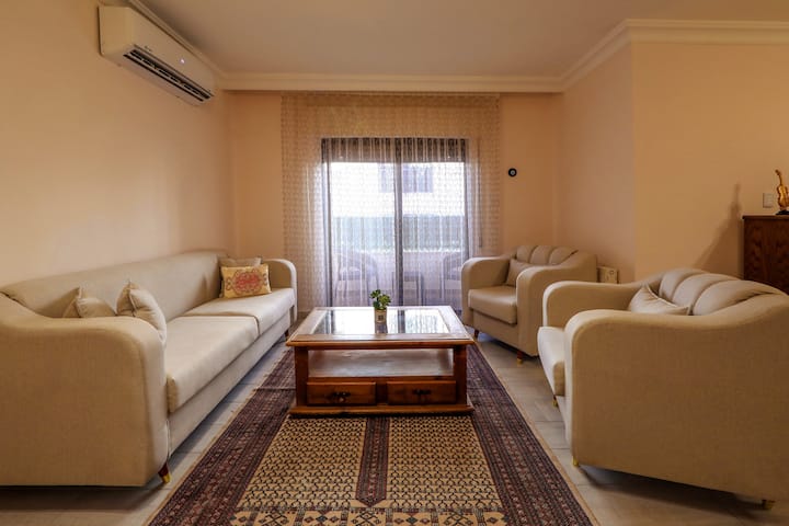 Cozy, Newly Furnished & Fully Equipped 2 Br Apt. - Amman