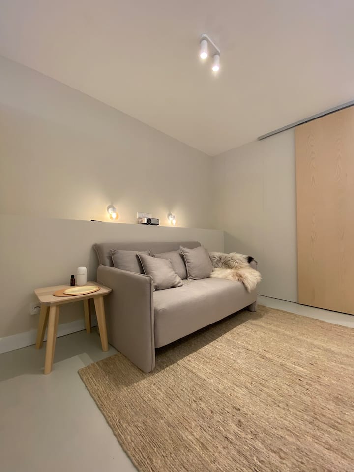 เตียงโซฟาเป็นม้านั่ง 