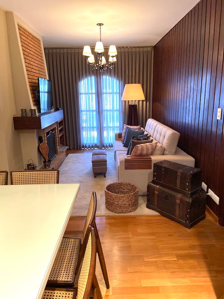 Apartamento No Coração Do Capivari - Campos do Jordão