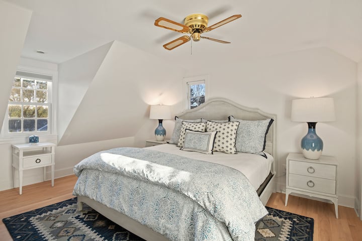 Upper Master Bedroom