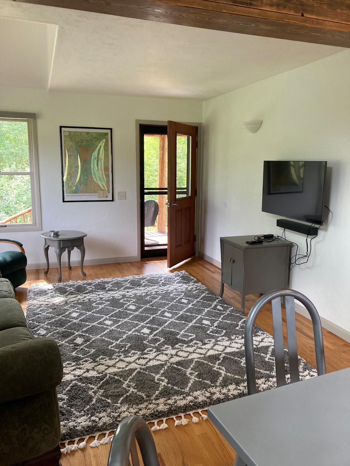 Popular Airbnb listing: Quiet house on the creek. in Bozeman