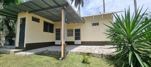 Villa El Garrobario - Quiet and relaxing home.