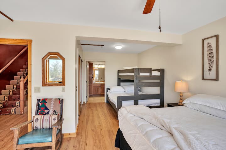 The downstairs suite has a king, and XL twin over Queen bunk bed. 