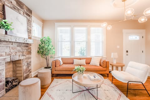 Top performing Airbnb: Juniper Hyde Park:3B House Walk to HP Square, Wass in Oakley